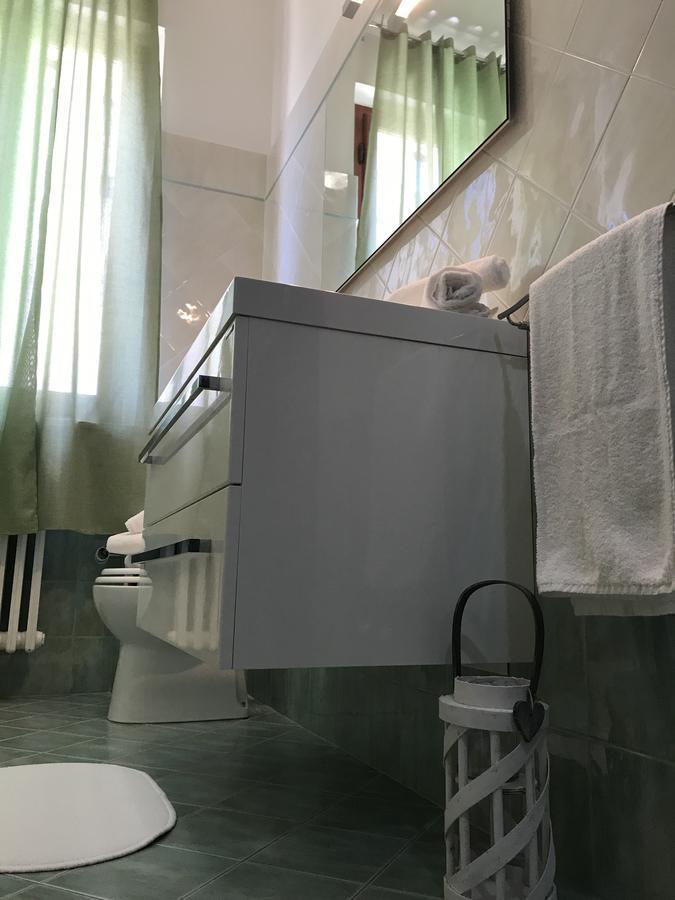 B&B Civico22 Civitanova Marche Bagian luar foto