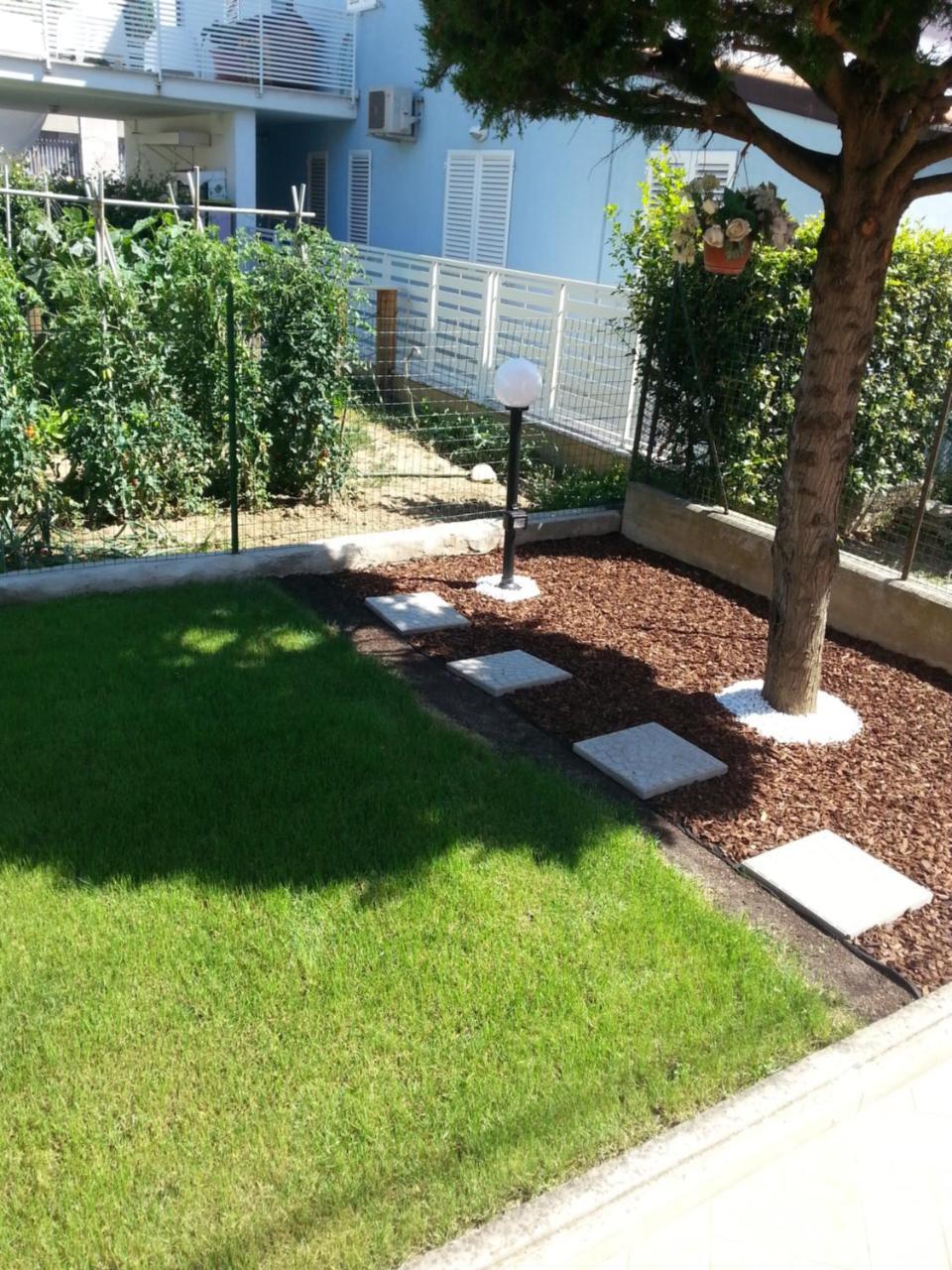 B&B Civico22 Civitanova Marche Bagian luar foto